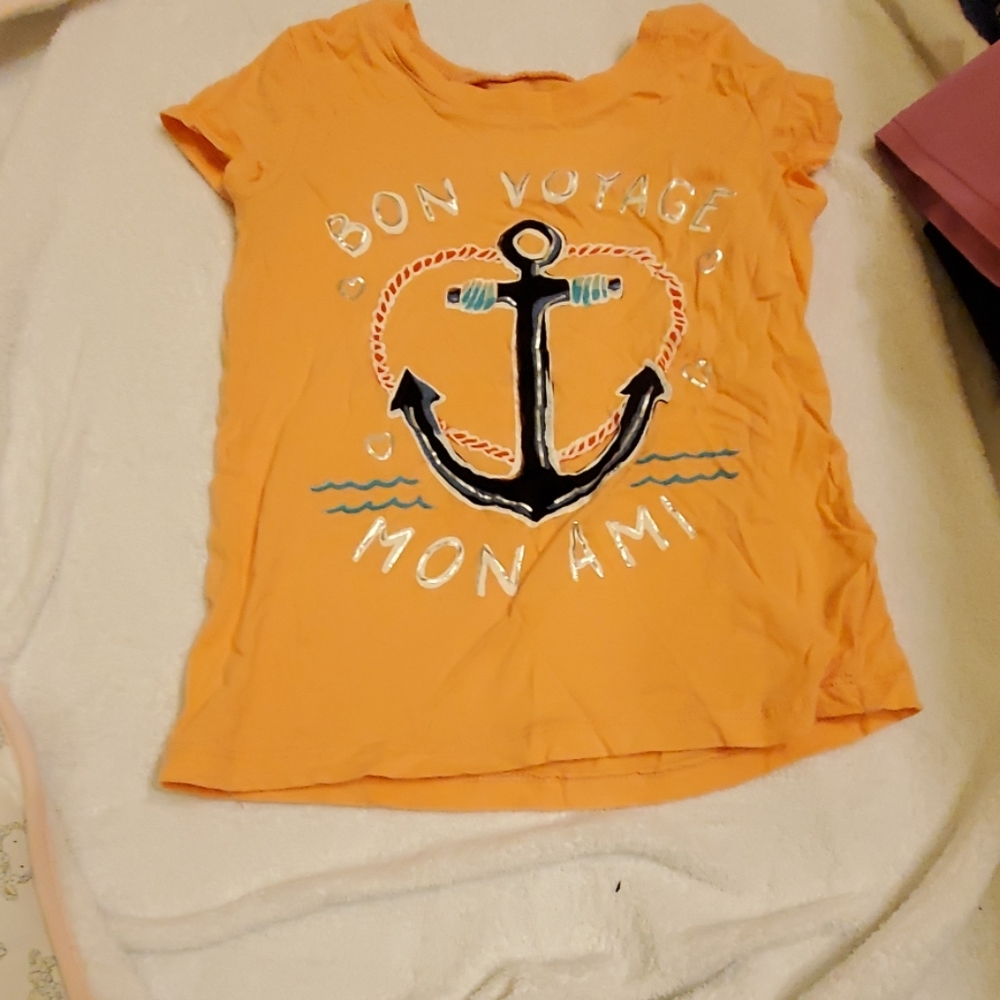 Girls bon voyage tee